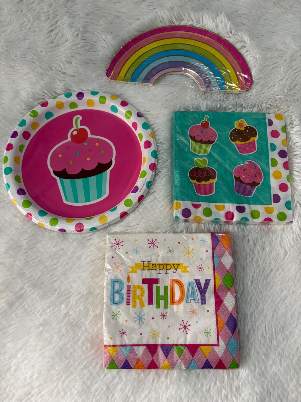 Party Cupcake 🧁 Paper Plates & Napkin Set - Pink Cupcake Design NWT